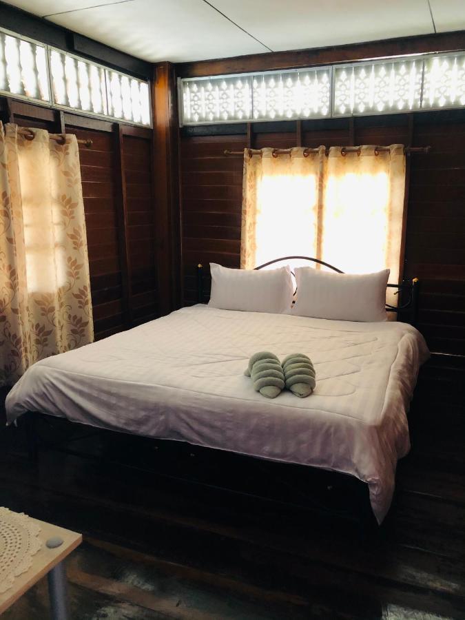 Banthai Guesthouse Phetchaburi Ngoại thất bức ảnh