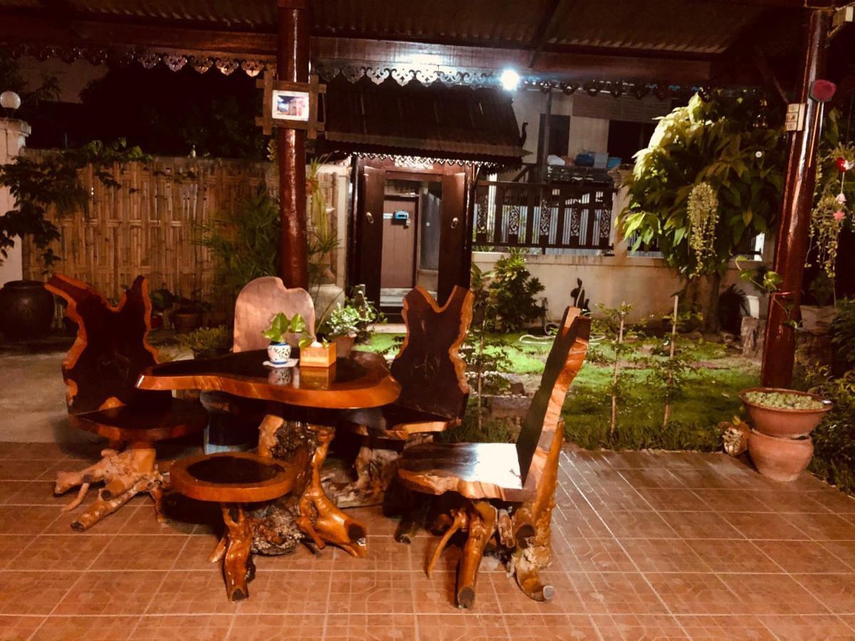 Banthai Guesthouse Phetchaburi Ngoại thất bức ảnh